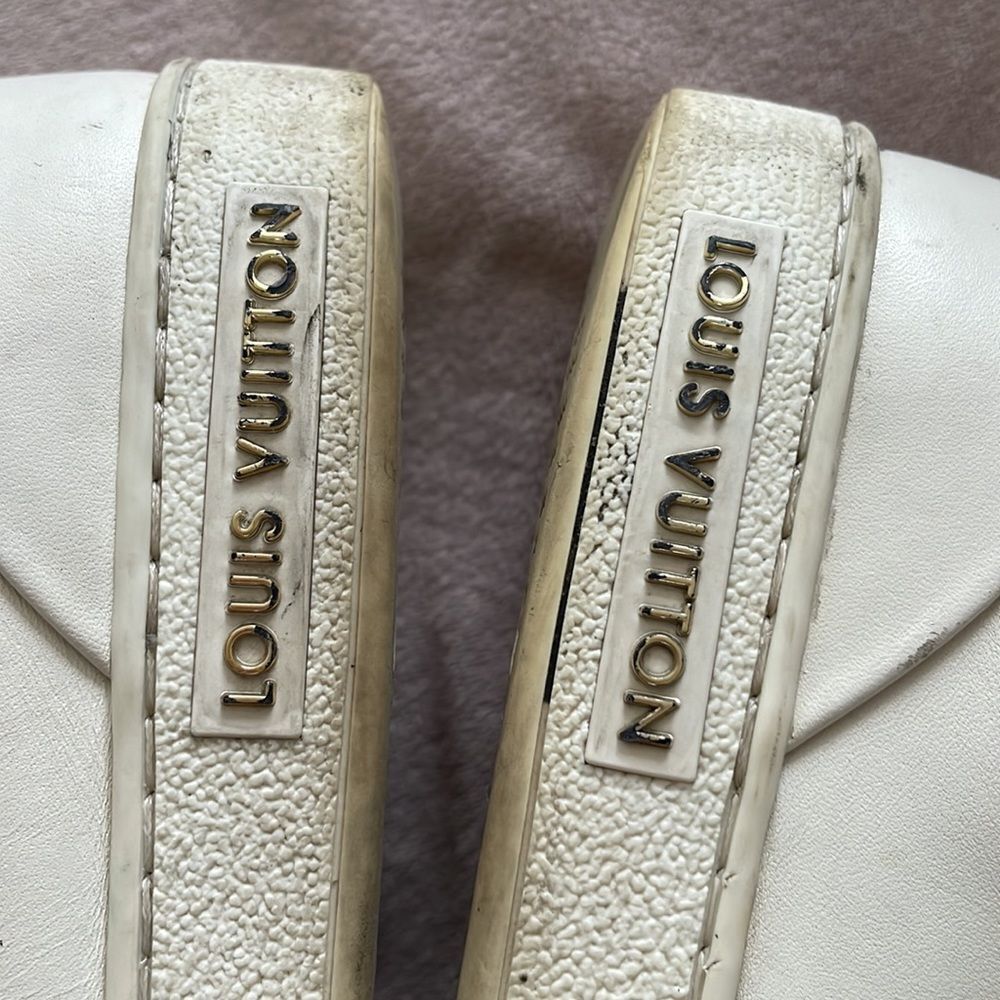 LOUIS VUITTON | Front Row Leather Sneakers - Picture 8 of 16